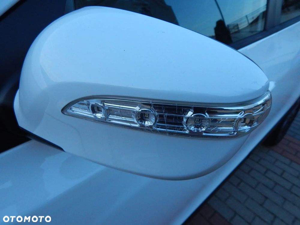 Hyundai ix35 1.7 CRDi Premium 2WD - 24