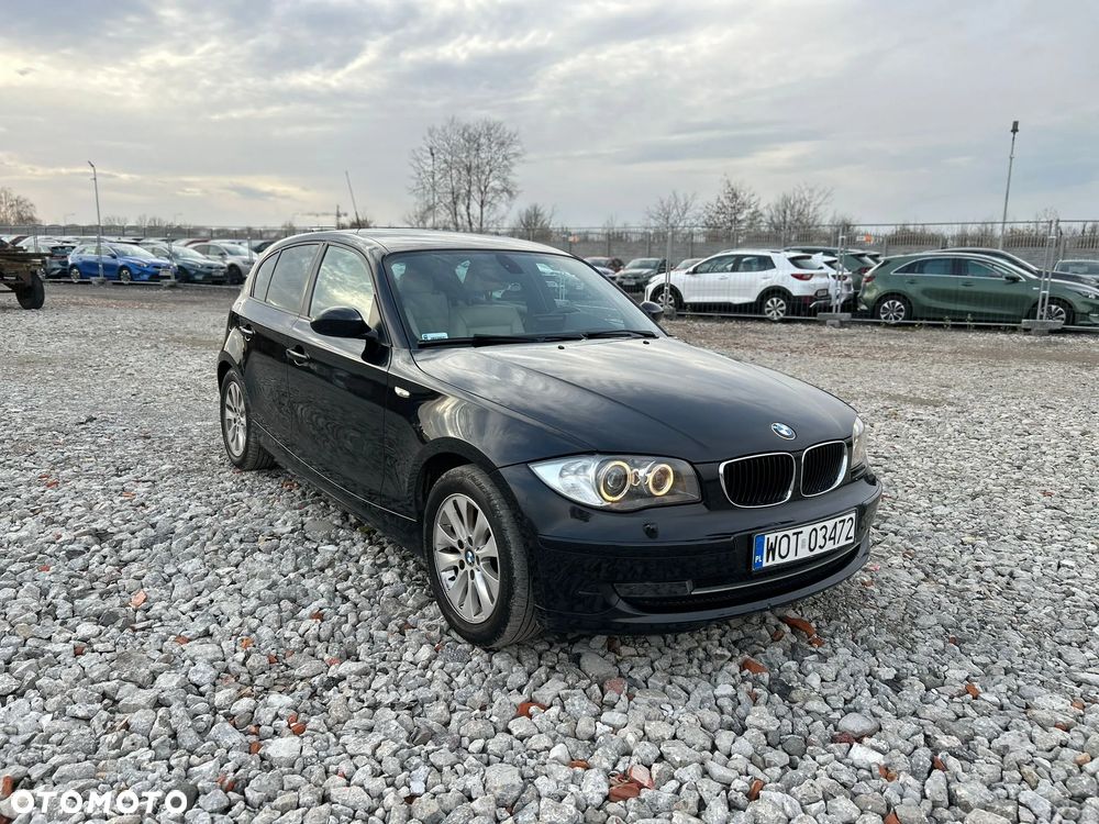 BMW Seria 1 - 1