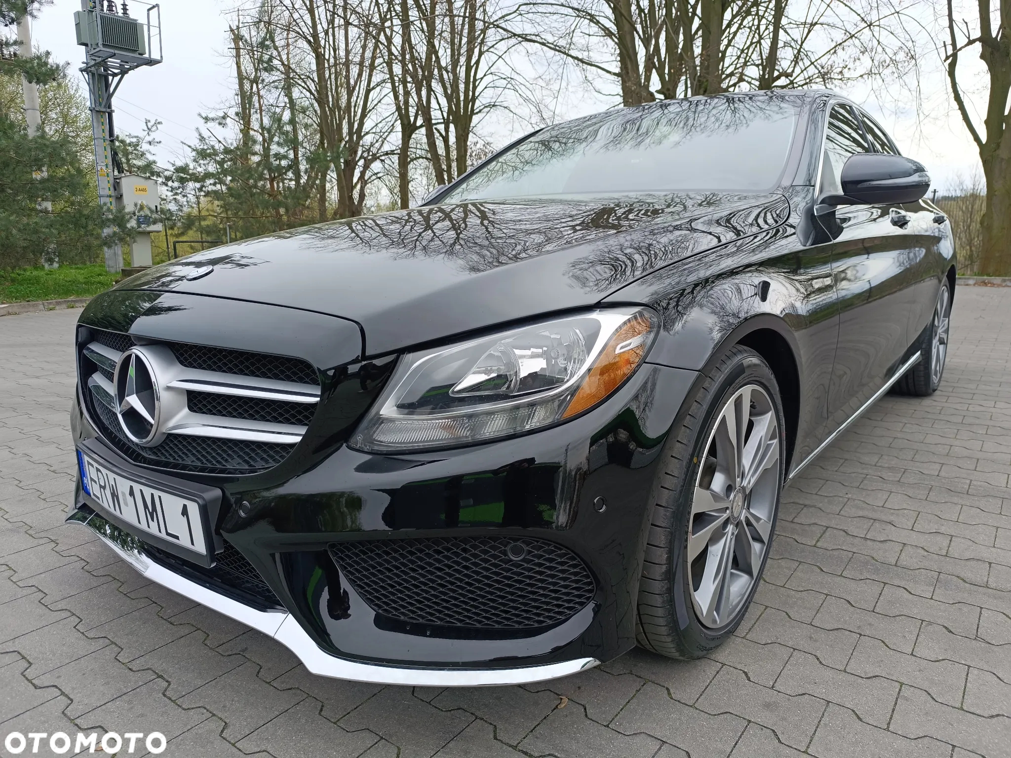 Mercedes-Benz Klasa C 300 7G-TRONIC AMG Line - 3