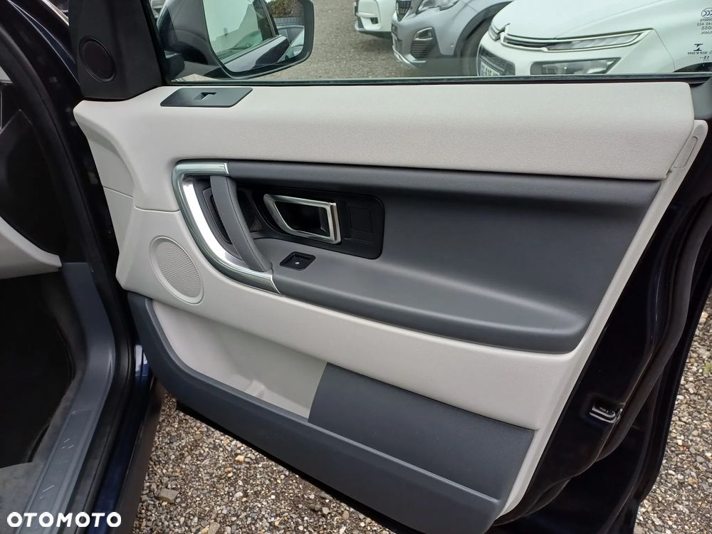 Land Rover Discovery Sport TD4 Pure - 12