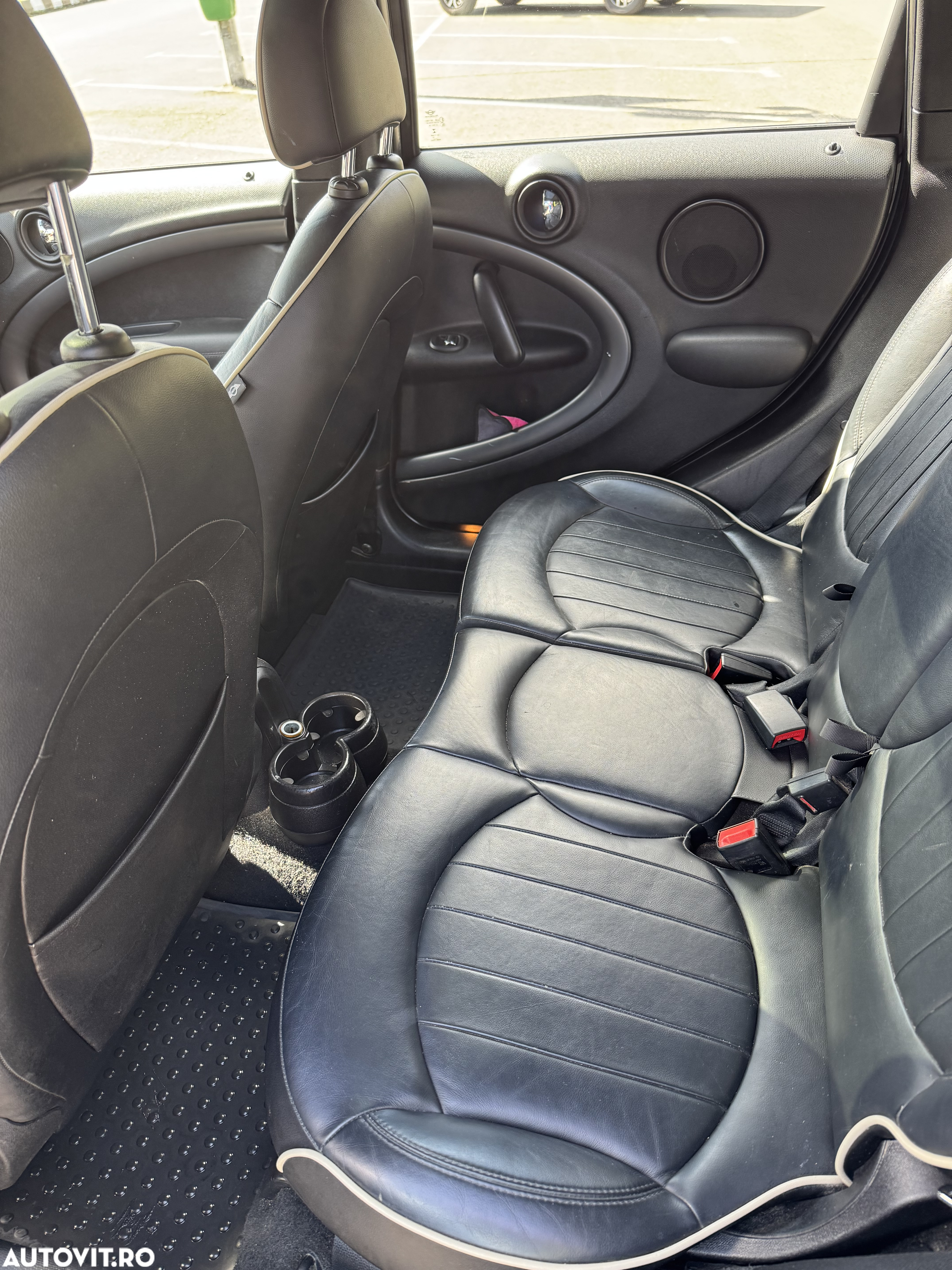 Mini Countryman - 16