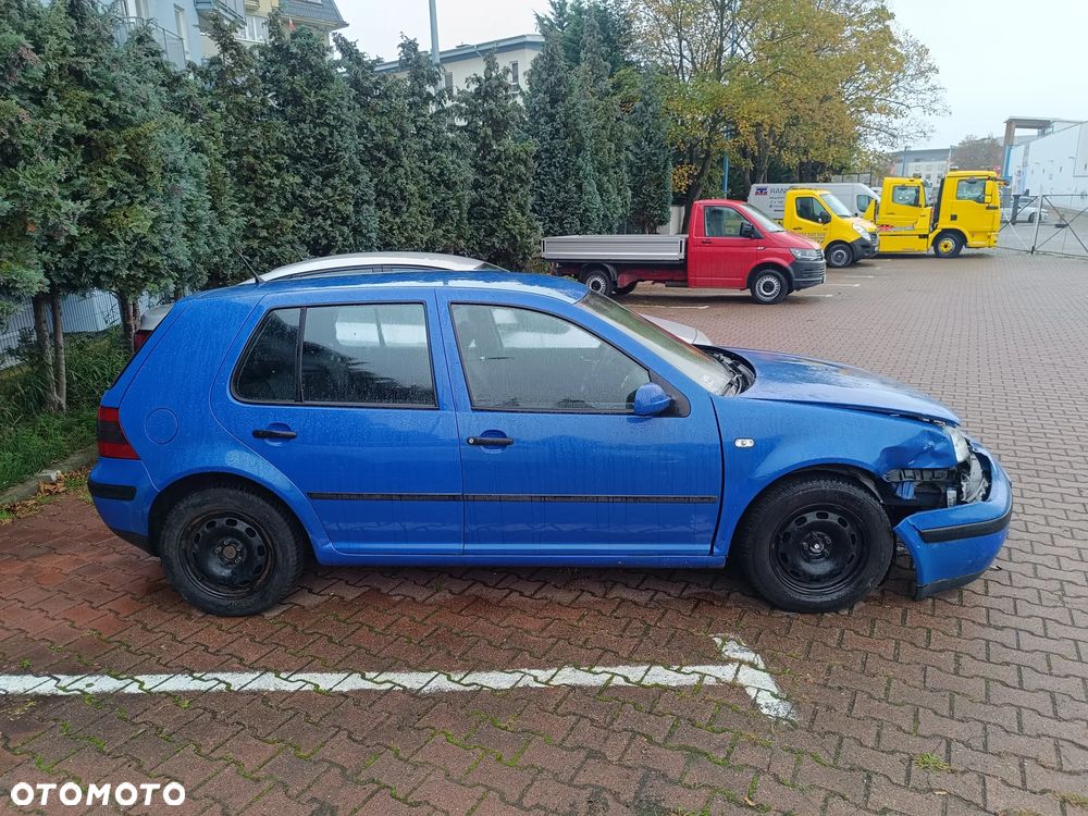 Volkswagen Golf IV 1.6 Comfortline - 12