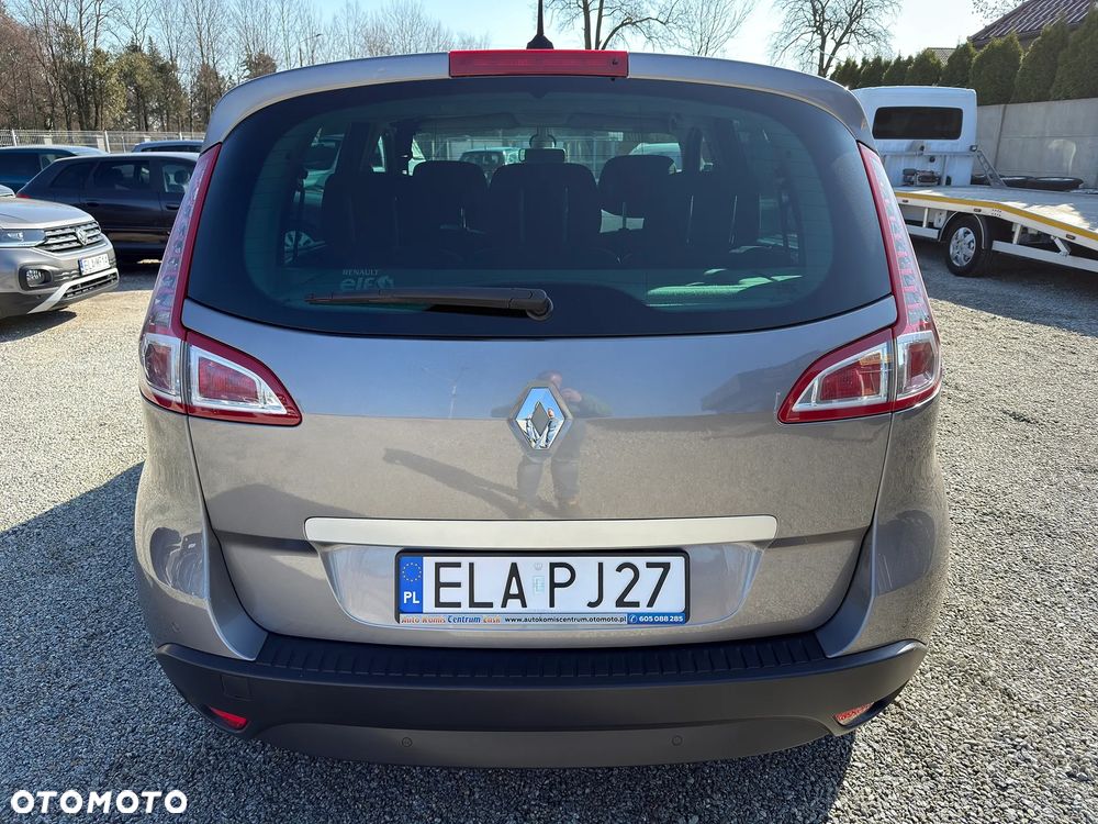 Renault Scenic 1.6 16V Expression - 7