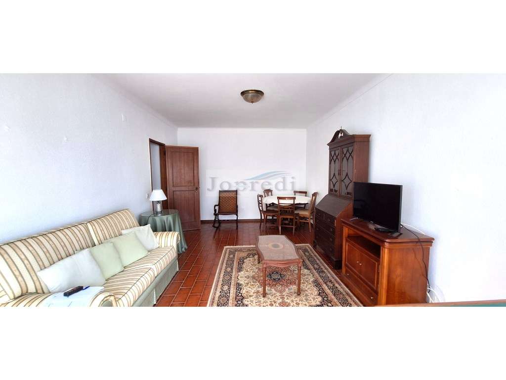 Apartamento T1 Quinta do Marquês - Grande imagem: 2/13