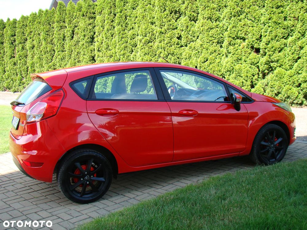 Ford Fiesta - 11