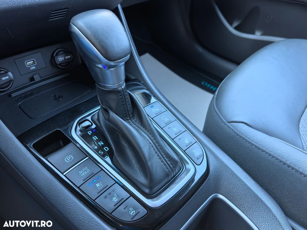 Hyundai IONIQ 1.6 141CP Exclusive - 9