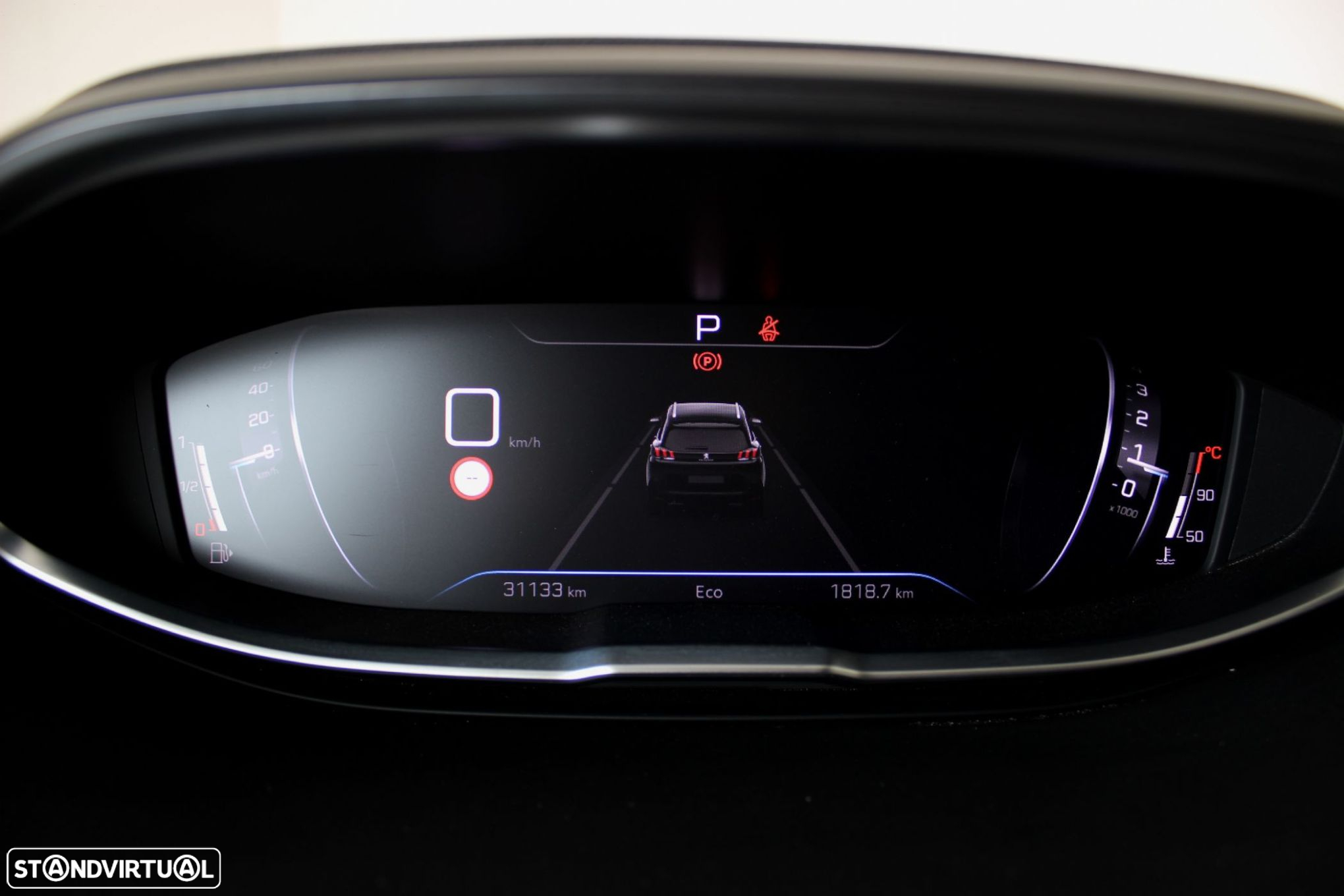 Peugeot 5008 1.2 PureTech Allure EAT8 - 44