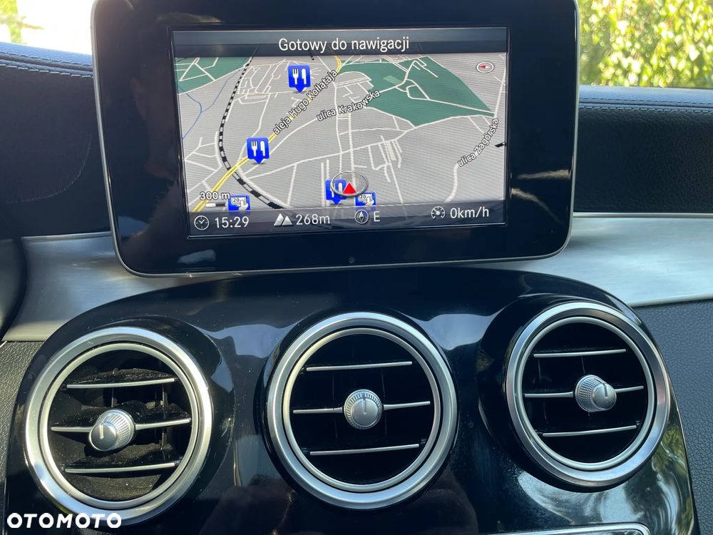 Mercedes-Benz Klasa C AMG 43 4-Matic - 25