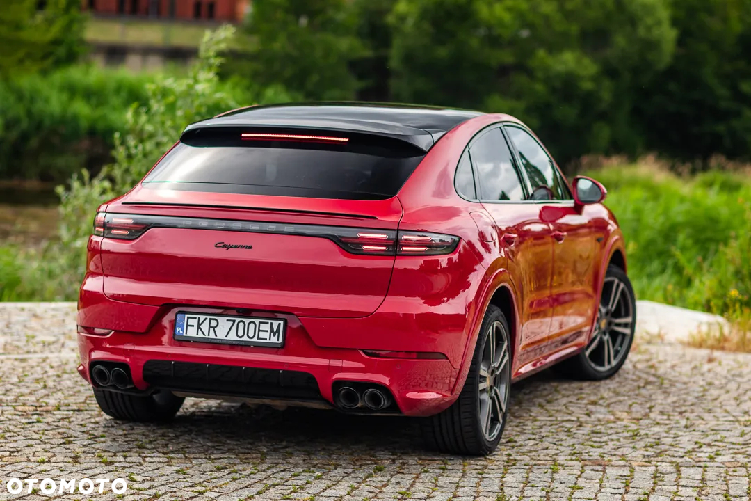 Porsche Cayenne - 12