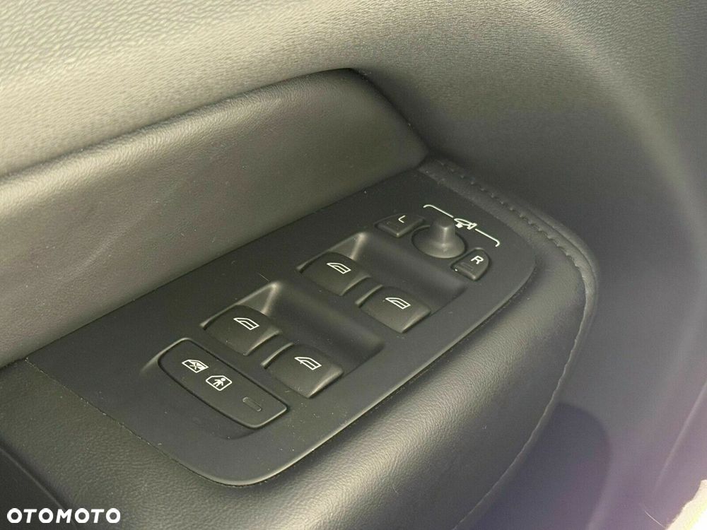 Volvo XC 60 - 27
