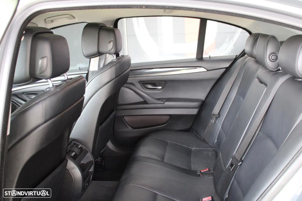 BMW 520 - 30