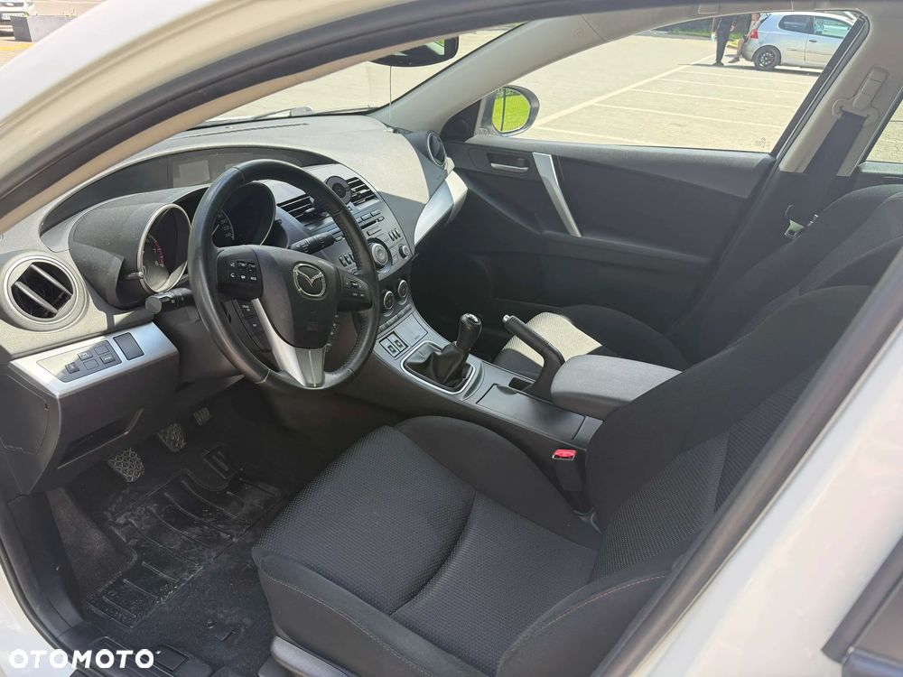 Mazda 3 1.6 Sport Active - 8