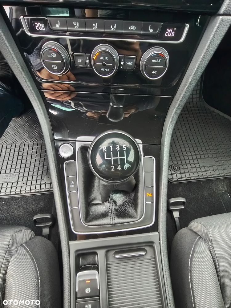 Volkswagen Golf 2.0 TDI BMT Highline - 19