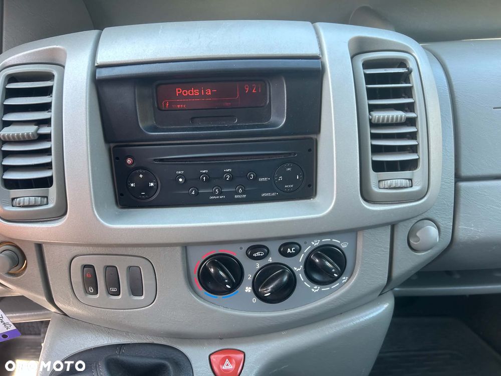 Renault Trafic L1H1 Passenger Lux - 18