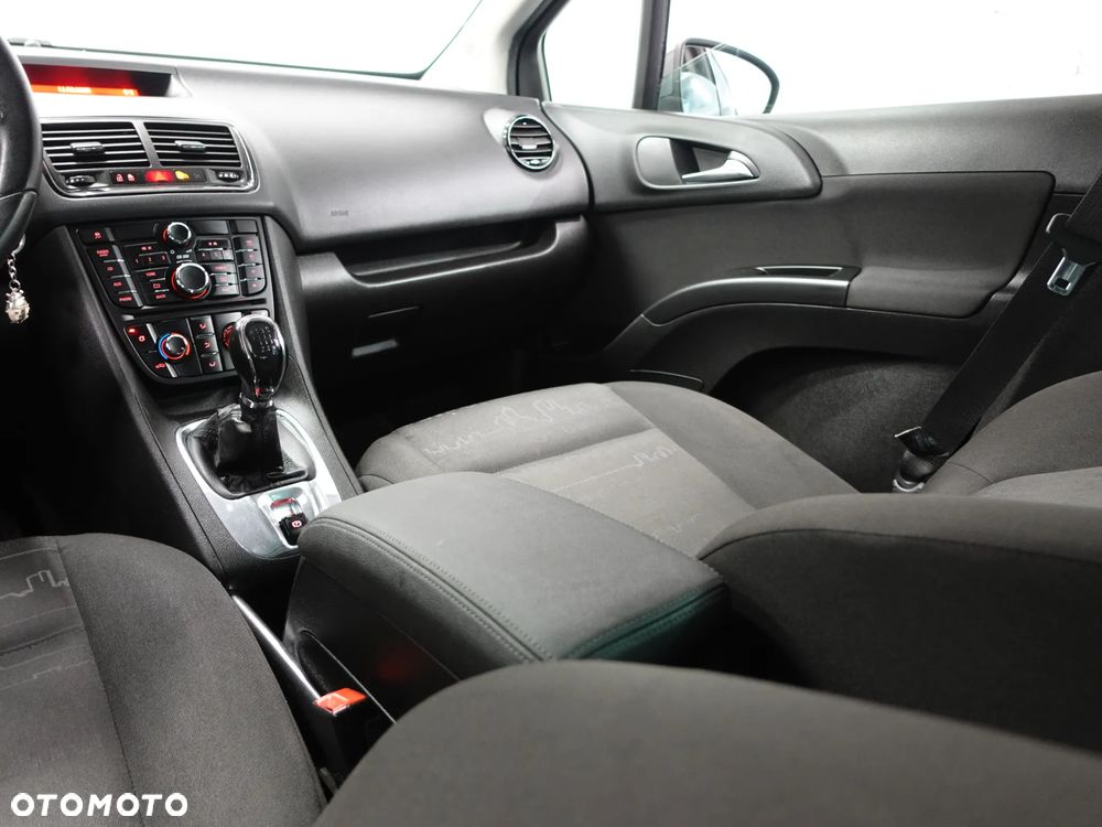 Opel Meriva 1.7 CDTI Active - 36