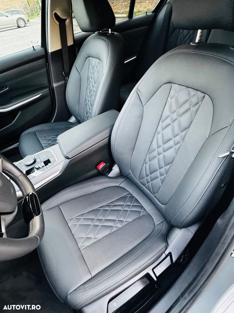 BMW Seria 3 318i Aut. - 21