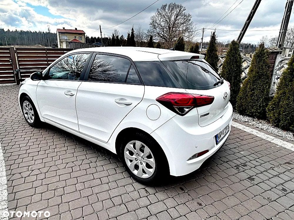 Hyundai i20 blue 1.2 YES Gold - 5