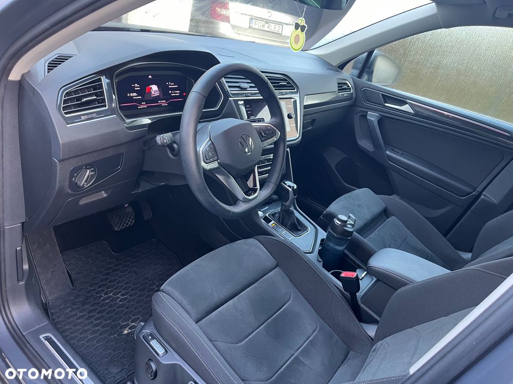 Volkswagen Tiguan - 8