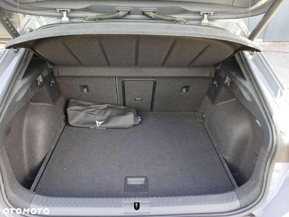 Cupra Formentor 1.5 eTSI DSG - 17