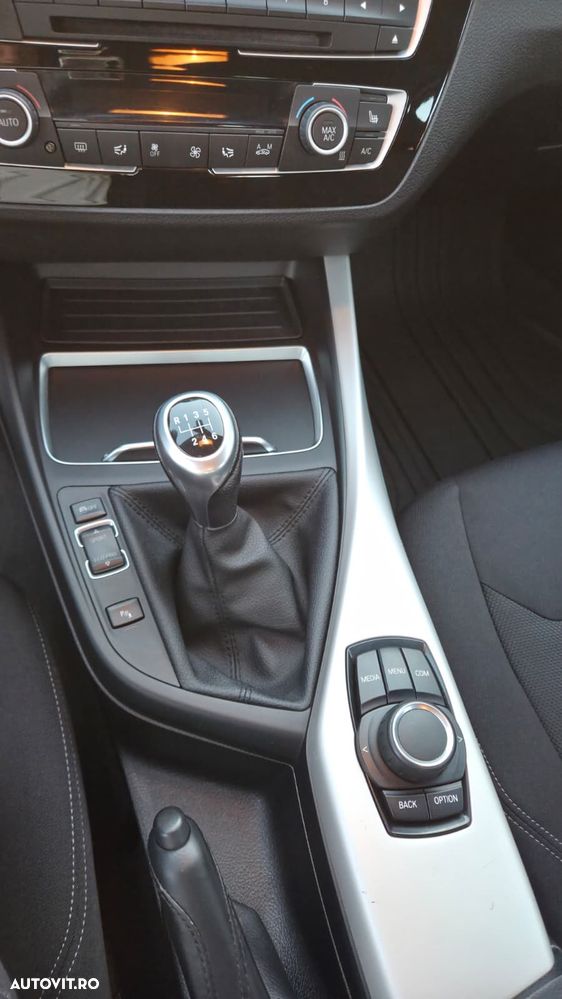 BMW Seria 1 118i - 7