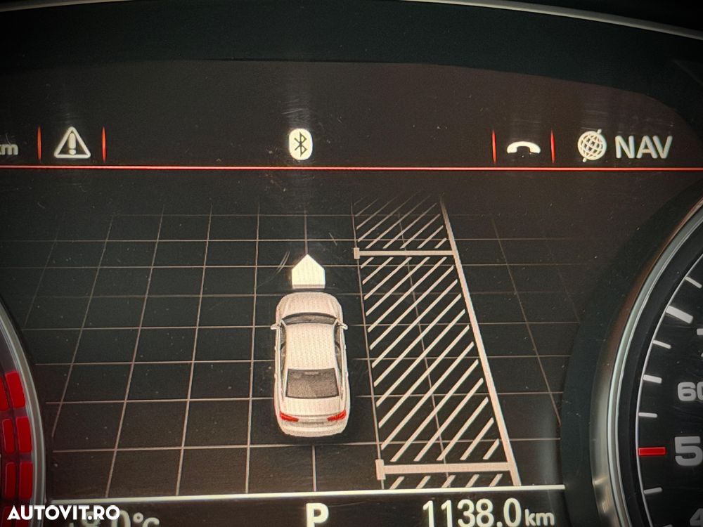 Audi A6 2.0 TDI Ultra DPF S tronic - 25