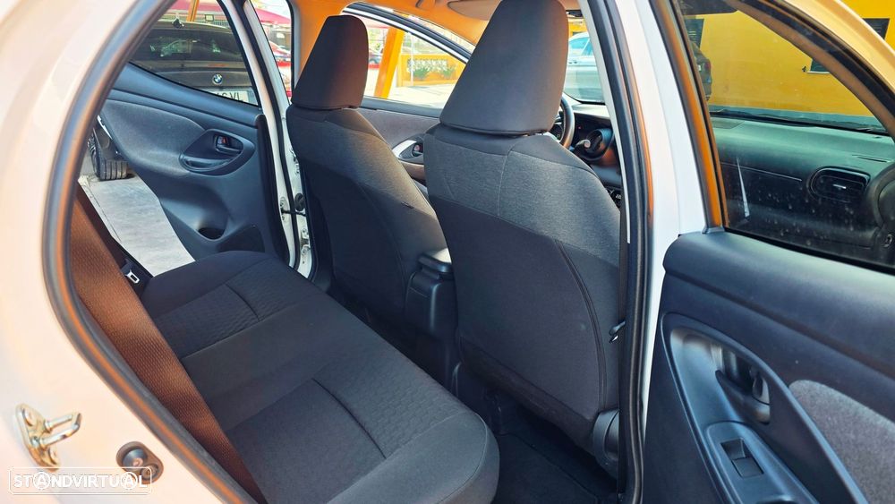 Toyota Yaris 1.5 HDF Exclusive - 18