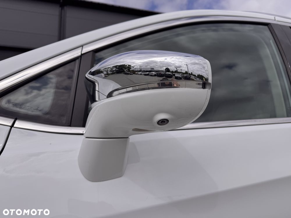 Chrysler Pacifica - 37