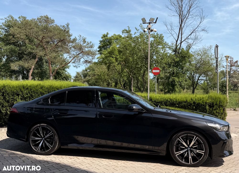 BMW Seria 5 520d Aut. - 3