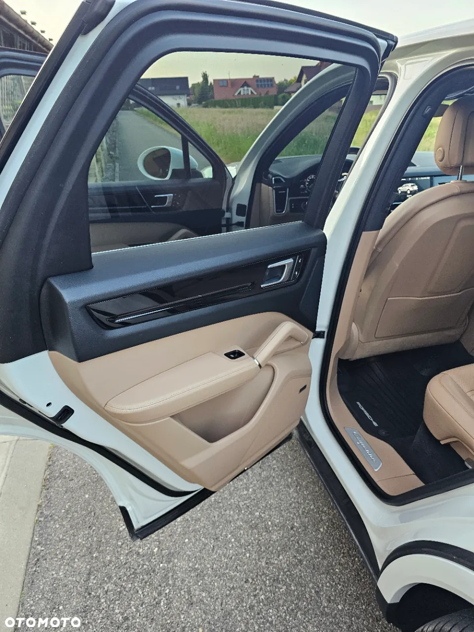 Porsche Cayenne Coupe - 15