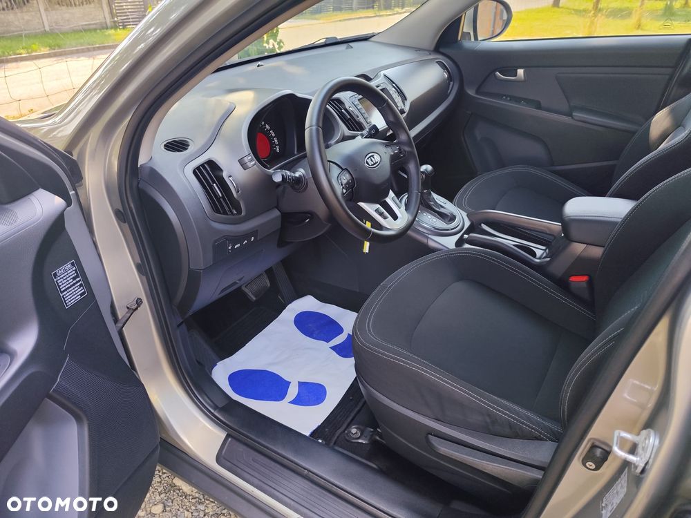 Kia Sportage 2.0 CRDI 4WD Automatik Fifa World Cup Edition - 7