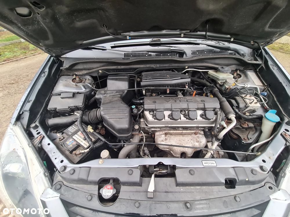 Honda Civic 1.6i ES - 12