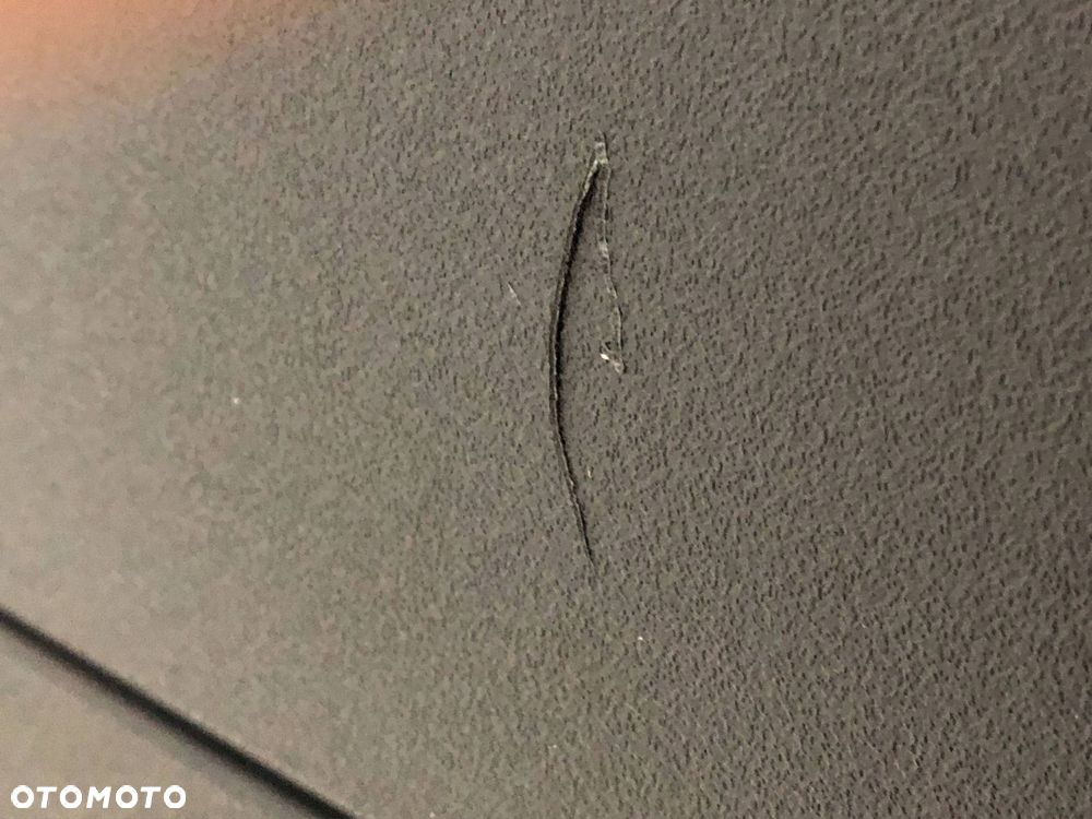 Iveco Daily 2006-2011 przed liftem Zderzak przedni czarna tekstura - 9