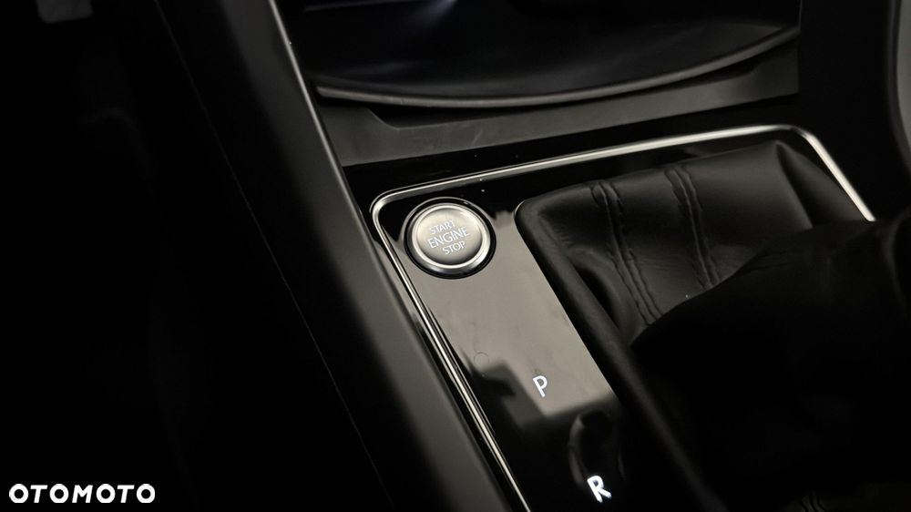 Volkswagen Touran 2.0 TDI BMT Highline DSG - 33