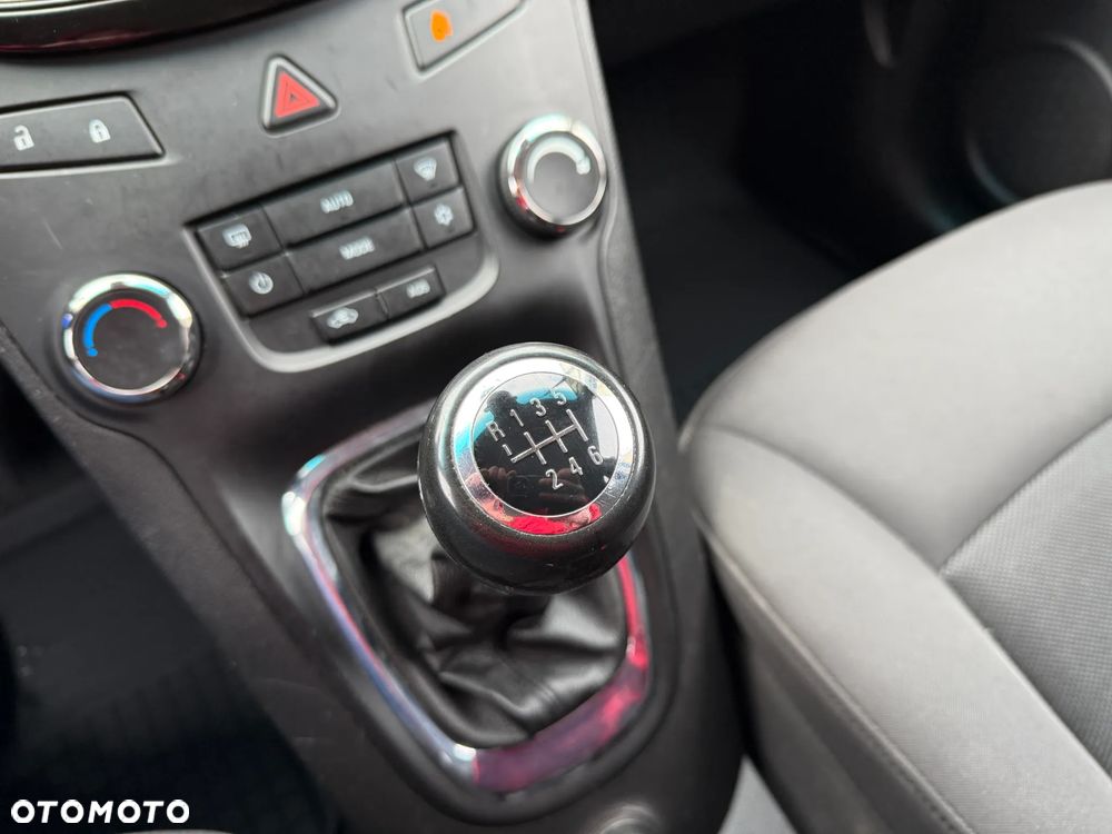 Chevrolet Orlando 2.0 LT - 28