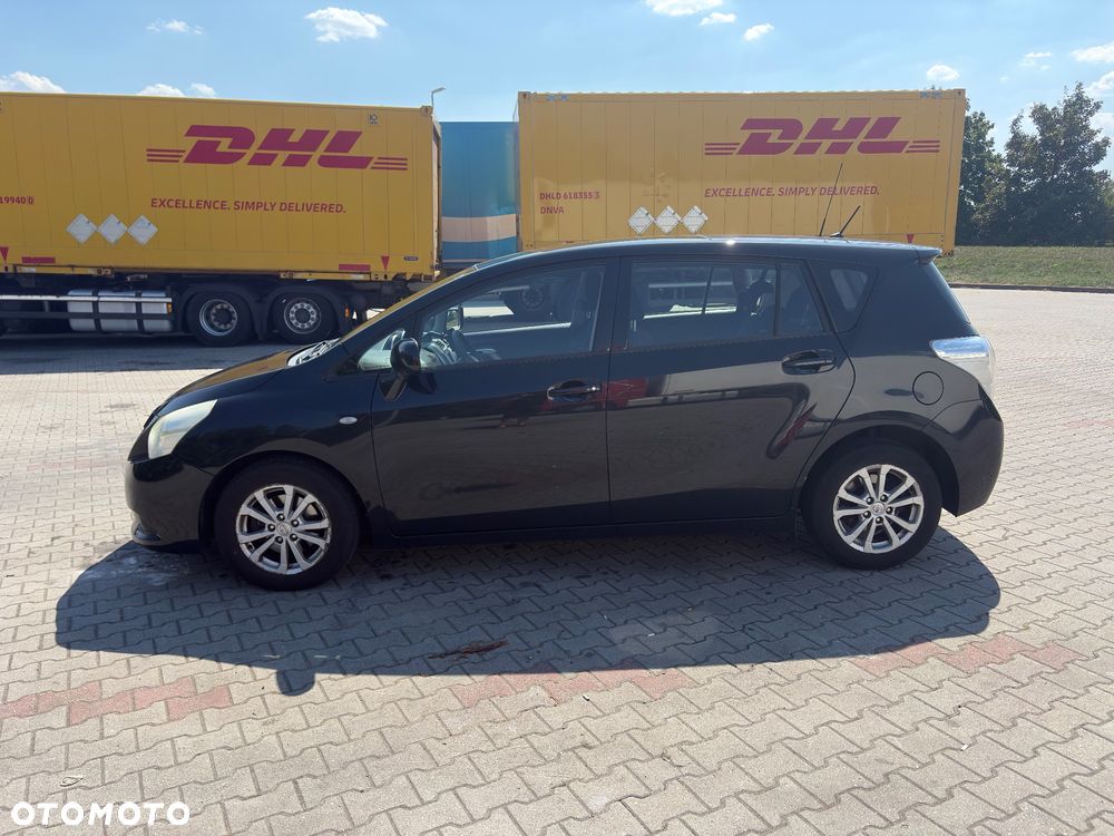 Toyota Verso - 4