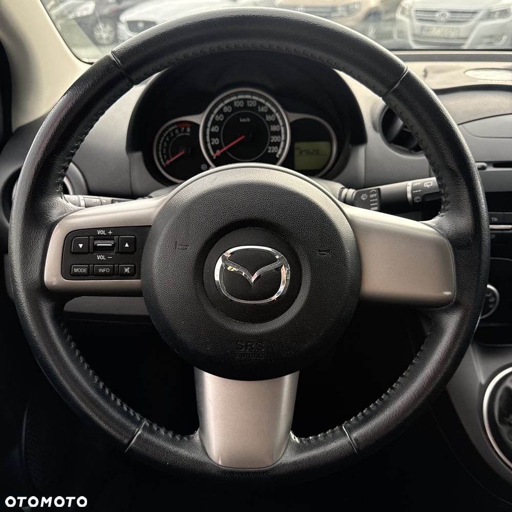 Mazda 2 1.3 MZR Active - 23