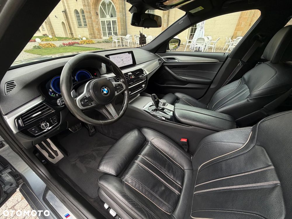 BMW Seria 5 520d M Sport sport - 17