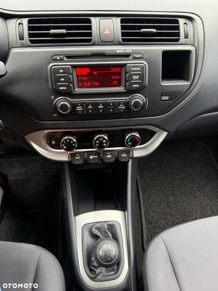 Kia Rio 1.2 Spirit - 26