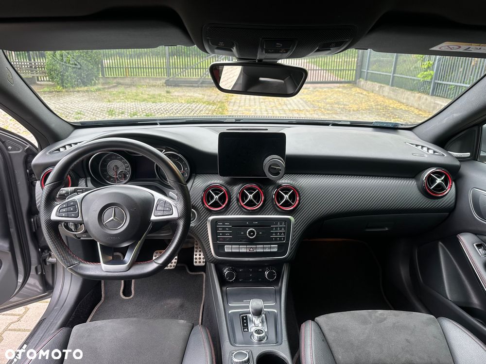 Mercedes-Benz Klasa A AMG 45 4-Matic - 19