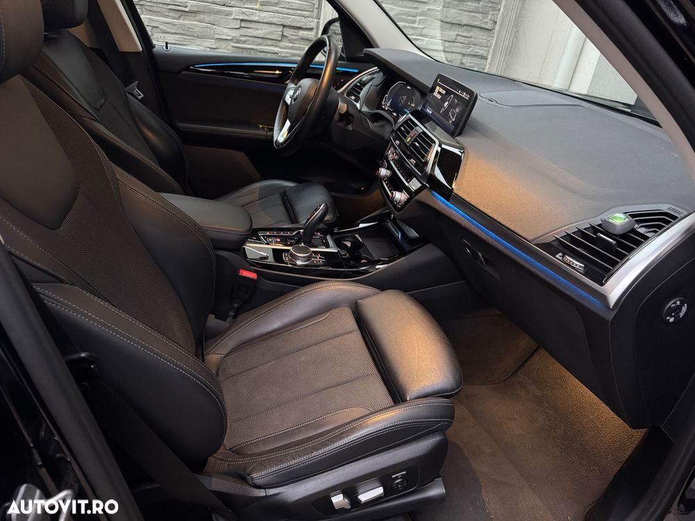 BMW X3 xDrive30e AT PHEV - 11