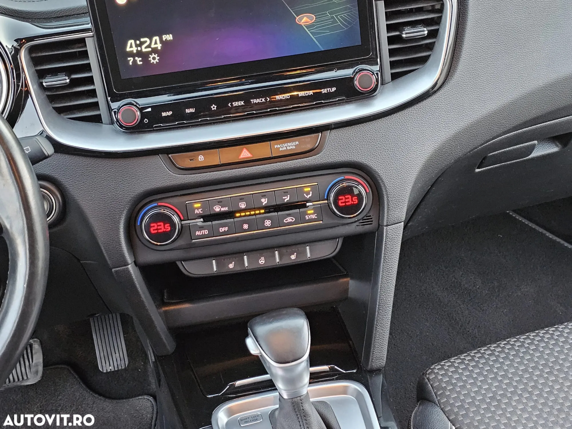 Kia XCeed 1.6 T-GDI 7DCT GT Line+ - 25