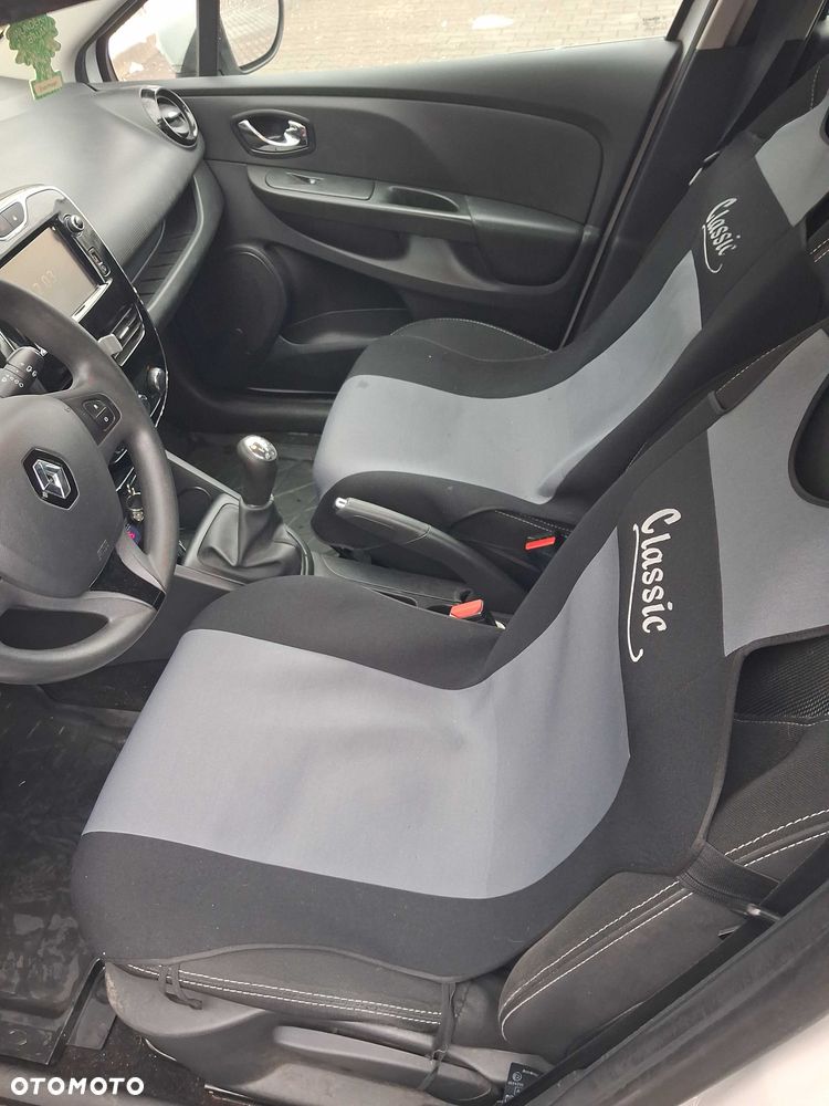 Renault Clio - 5