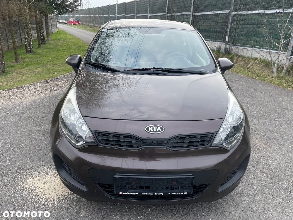 Kia Rio 1.2 Dream Team Edition - 4