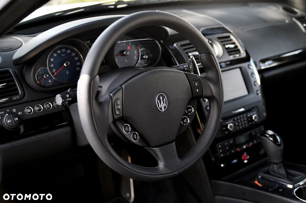 Maserati Quattroporte S Automatic - 19