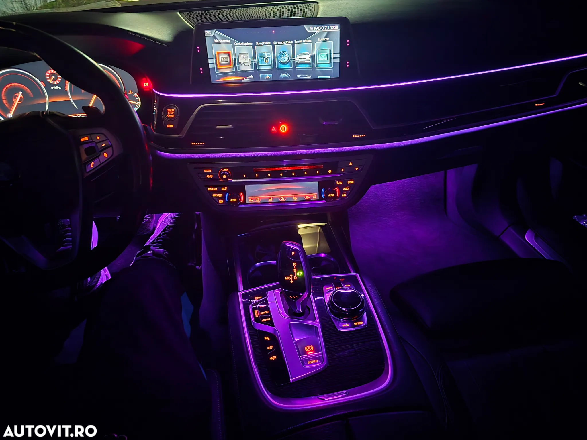 BMW Seria 7 740d xDrive - 17