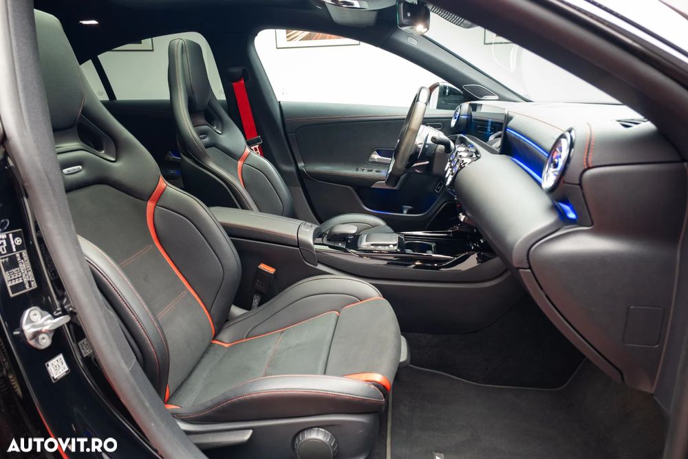 Mercedes-Benz CLA AMG 45 S 4Matic+ AMG Speedshift 8G-DCT AMG Line Premium - 32