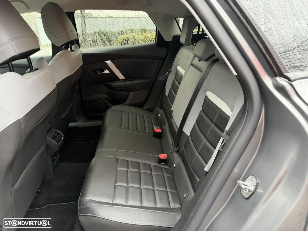 Citroën C4 PureTech 130 Stop&Start EAT8 PLUS - 20