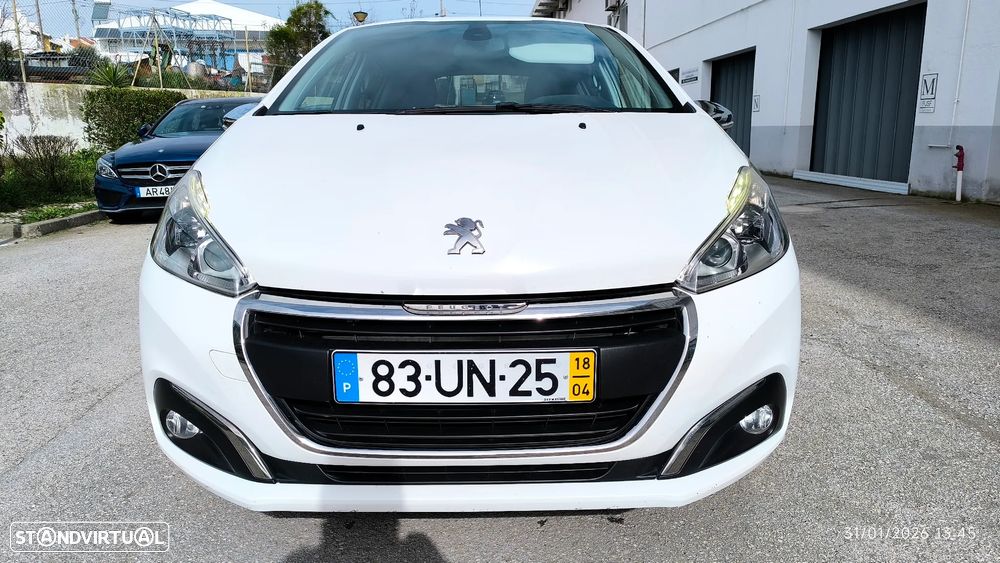 Peugeot 208 1.2 PureTech Style - 24