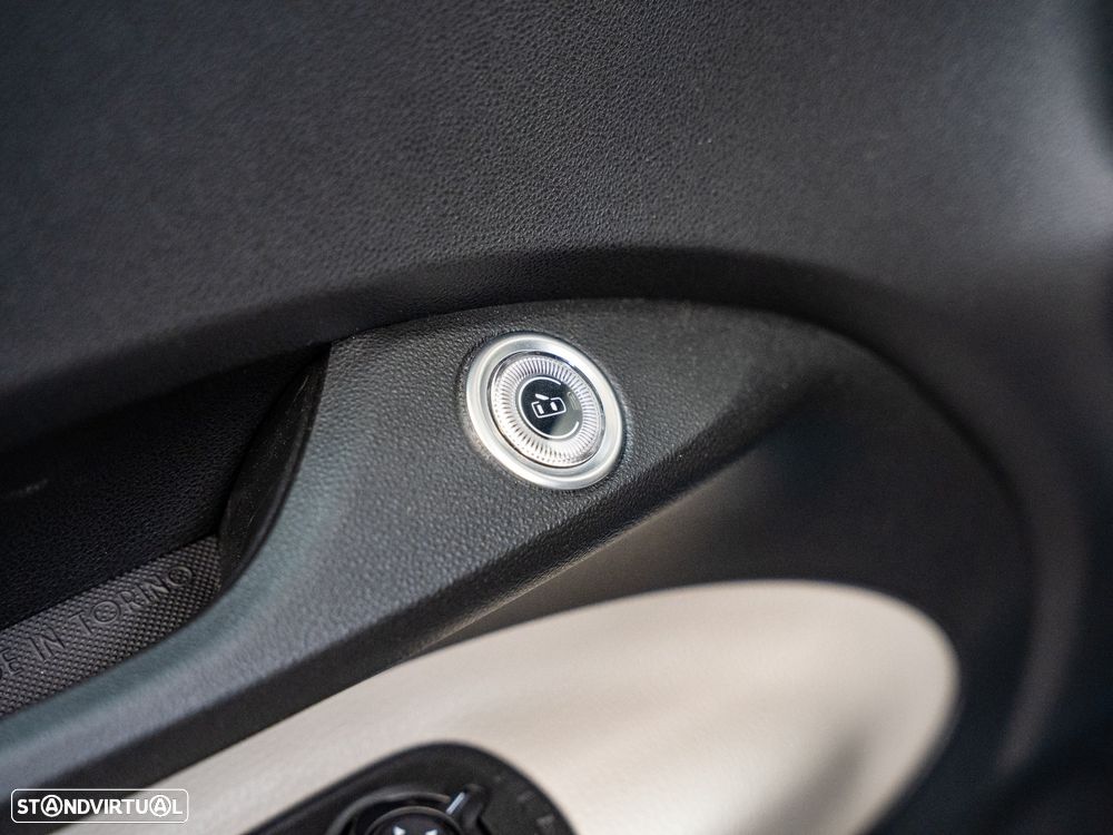 Fiat Punto Cabrio - 13