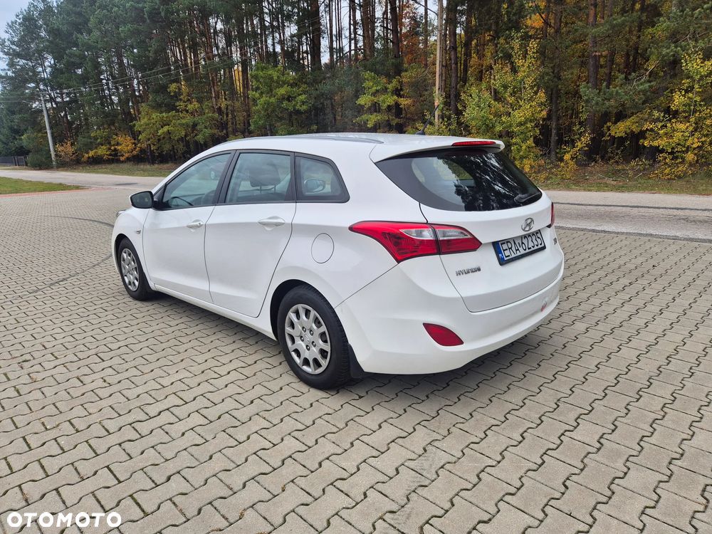 Hyundai i30 1.6 CRDi Comfort - 3
